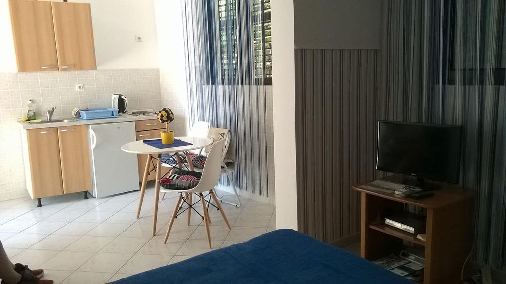 Apartments Tanja & Boris Baska  Ngoại thất bức ảnh