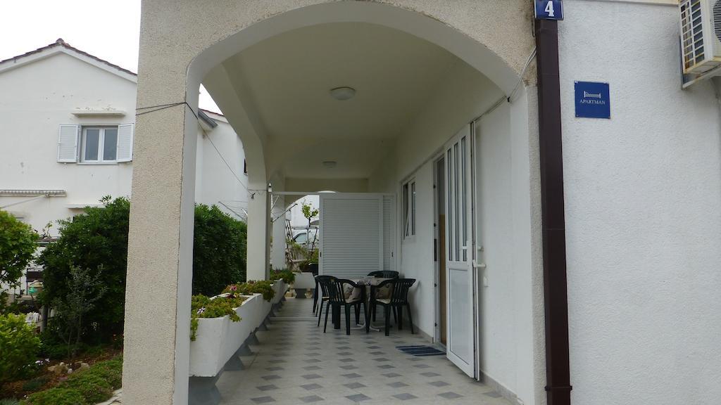 Apartments Tanja & Boris Baska  Ngoại thất bức ảnh